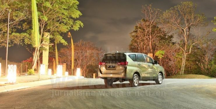 toyota kijang innova raih penghargaan ‘car of the year’