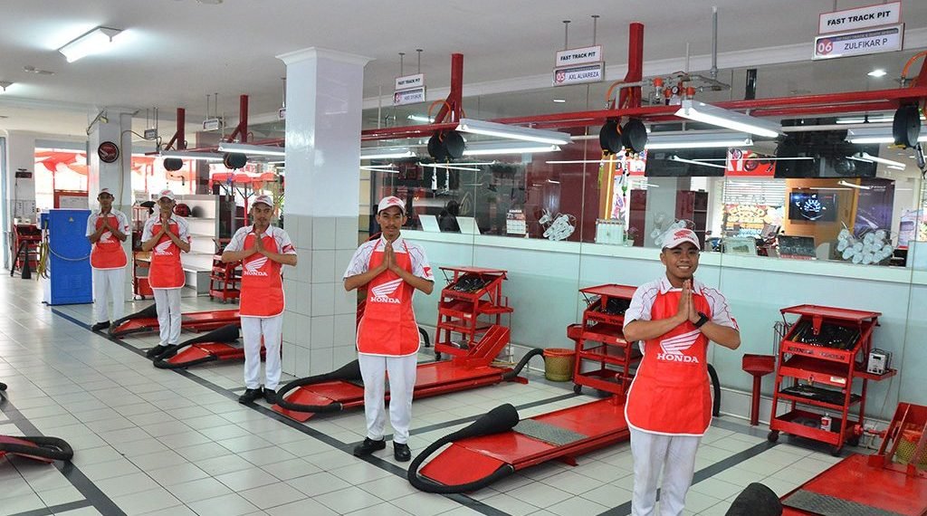 Area-bengkel-Honda_Wartakita-1024x580