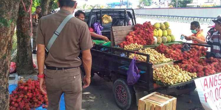 BERITA FOTO: Begini Aktivitas Rutin Personil Satpol PP BKO Kecamatan Panakkukang IMG-20190131-WA0015-01