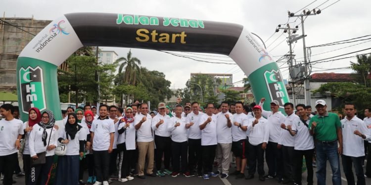 Dies Natalis HMI ke 72, Ini Pesan Danny Saat Lepas Peserta Jalan Sehat IMG-20190314-WA0010
