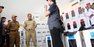 Walikota tinjau kotak Suara
