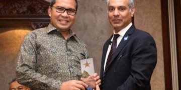 Takjub Melihat Kinerja, Duta Besar & Menteri Pertahanan Singapura Layangkan Surat Pujian untuk Danny - Utama