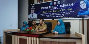 Noorlaelah Rheza Lantik Ketua PKK Kelurahan Tamalanrea Jaya