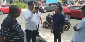 Respon Keluhan Warga, Camat Panakkukang Tegur Langsung Salah Satu Toko Perbelenjaan di Kelurahan Paropo