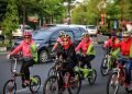 Hari Sepeda Dunia, PJ Ketua PKK Kota Makassar Gowes Keliling Naik Sepeda