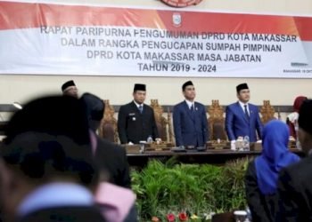 Hadiri Sumpah Pimpinan DPRD Makassar, Ini Harapan Iqbal Sehaeb