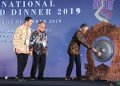 Wakil Menteri Luar Negeri, Mahendra Siregar didampingi Ketua ASKINDO, Arie Nauvel Iskandar dan Dirjen Perkebunan Kementerian RI, Kasdi Subagyo membuka secara resmi Indonesia International Cocoa Conference 2019.