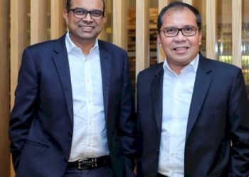 Danny Pomanto dan Menteri Kominfo Singapura Janil Puthucheary Berbagi Ilmu Smart City