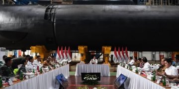 Pengiriman Logistik Terganggu Virus Corona