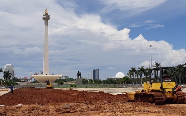 Pratikno Minta Anies Baswedan Hentikan Revitalisasi Monas