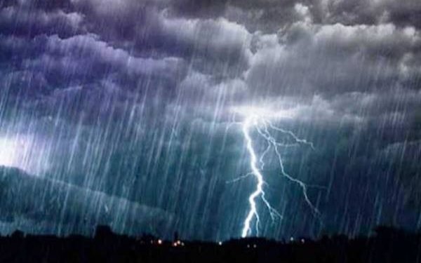 Jakarta Diguyur Hujan Lebat Hari Ini Jakarta Diguyur Hujan Lebat Hari Ini