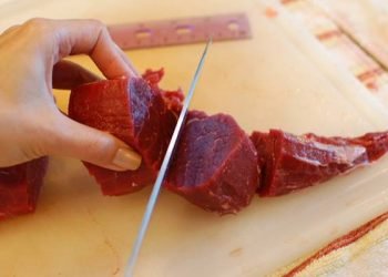 Kurangi Konsumsi Daging Turunkan Risiko Sakit Jantung