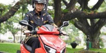 Wijaya Karya (WIKA) Siap Jual 60.000 Unit Motor Gesits, Apa Kata Analis?