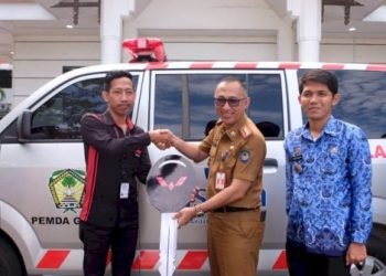 Ambulans dari PT Taspen dan Wuling Siap Beroperasi di Pattallassang