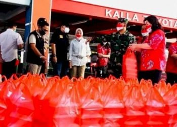 Dapur Lapangan Kecamatan Mariso Bagikan 2.000 Nasi Kotak per Hari
