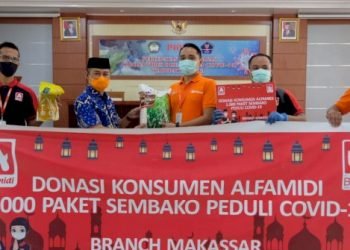 Gowa Terima Bantuan Paket Sembako dari PT. Midi Utama Indonesia Tbk