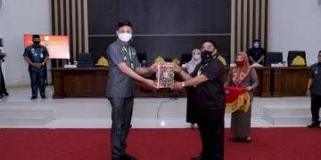 Bupati Gowa Serahkan Ranperda Wajib Masker dan Penerapan Protokol Kesehatan