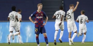 Dipermalukan Bayern Munchen, Barcelona Dianggap Sedang Bermasalah - Utama