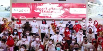 Puncak HUT Anak Nasional Tingkat Sulsel, Pemkot Makassar Terima Penghargaan