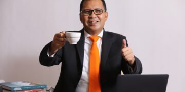 Bersama Sederet Publik Figur Nasional, Danny Pomanto Masuk Daftar Tokoh Terbaik di Indonesia