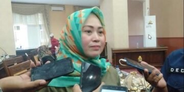 Plt Gubernur Sulsel Berhentikan Ketua DPRD Jeneponto dengan Hormat