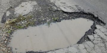 Danny Pomanto: Dinas PU Lakukan Pemeliharaan Jalan Metro Tanjung Bunga - Utama