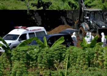 Tempat Pemakaman Khusus Covid-19 Macanda Dibuka bagi Peziarah