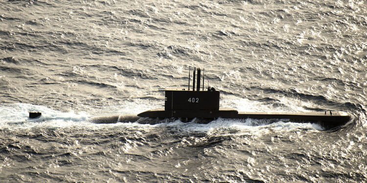Kapal Selam KRI Nanggala 402 Belum Ditemukan kri-nanggala-402-belum-ditemukan-2021