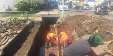 Satgas PU Makassar Lakukan Pemeliharaan Jalan di Gunung Salahutu dan Bambapuang - Utama