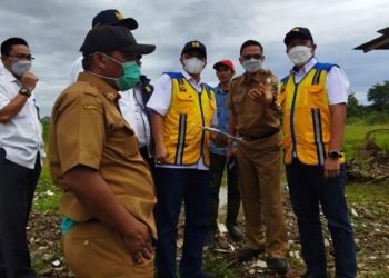 butuh-solusi-komprehensif-dpubbspj-berumbuk-keruk-sungai-biringjene