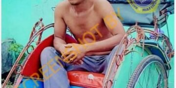 #CekFakta Munarman duduk di becak
