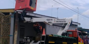 Dinas PU Turunkan 14 Armada Operasional Lampu
