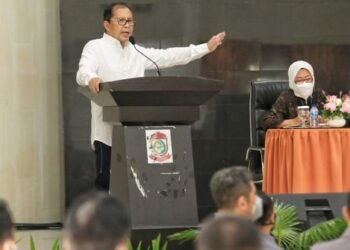 1908-mahasiswa-unhas-siap-sukseskan-makassar-recover