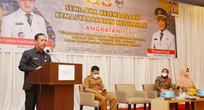 Satukan Persepsi, Pemkot Makassar Gelar Semiloka Kelembagaan Kelurahan - Utama