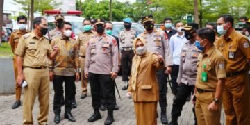 Antisipasi Lonjakan Covid 19, Danny Bersama Kapolda Sulsel Tinjau Kesiapan RS Daya - Utama