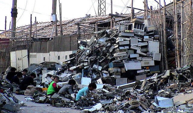 Samsung Janji Hapus Kemasan Plastik pada Smartphone Tahun 2025 - Utama Samsung Janji Hapus Kemasan Plastik pada Smartphone Tahun 2025 - Utama