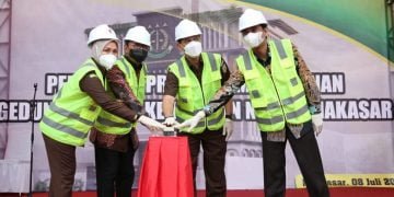 Danny Hadiri Ground Breaking Pembangunan Kajari Makassar - Utama