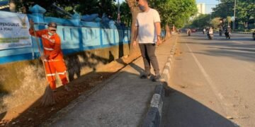 Giat Pagi Camat Panakkukang, Pantau Aktifitas Petugas Kebersihan 
