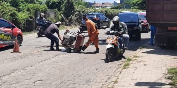 Dinas PU Makassar, Perbaiki Jalan Berlubang Metro Tanjung Bunga