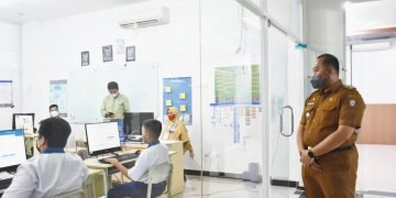 Pantau Uji Coba PTM, Camat Panakkukang Minta Agar Tidak Ada Klaster Baru