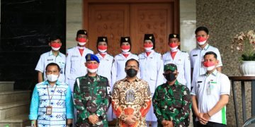 Sukses Kibarkan Bendera Merah Putih, Danny Terima Kunjungan Perwakilan Paskibraka Makassar - Utama