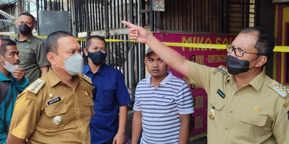 Kunjungi Kebakaran Depan GOR Sudiang,Danny: Waspada Instalasi Listrik Yang Rentan