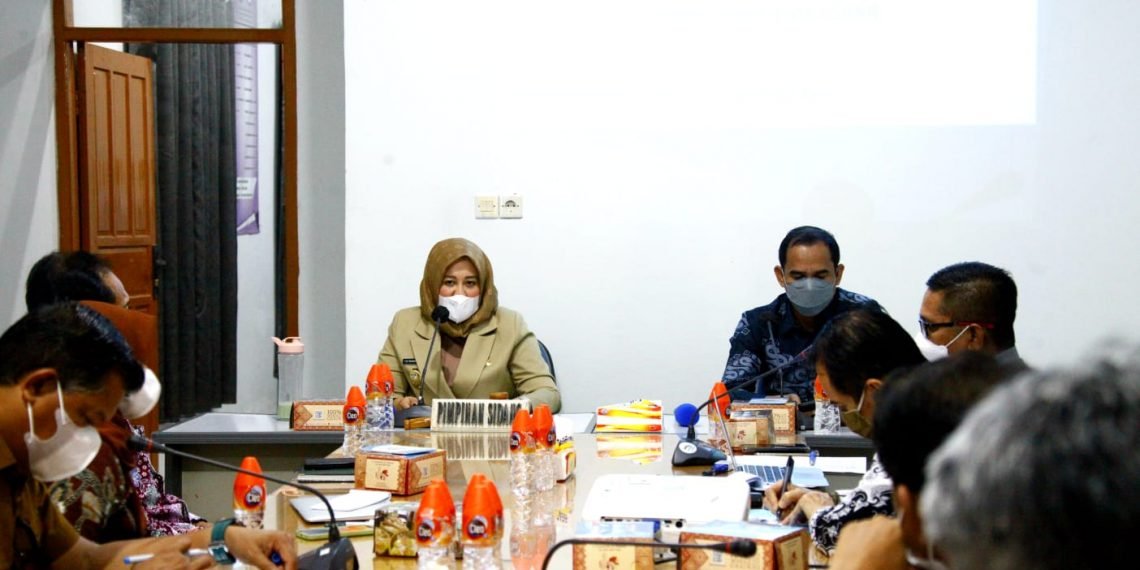 Optimalkan PTM Oktober Berjalan Lancar, Fatma Duduk Bersama Dewan Pendidikan
