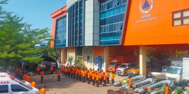 Personel BPBD Makassar Dituntut Agar Selalu Siap Siaga - Utama