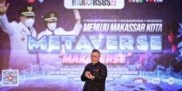 Daniel Surya Paparkan Makna Metaverce di Rakorsus Makassar 2022 - Utama