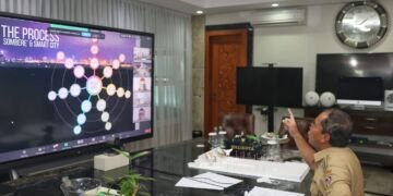 Inisiasi Danny ‘Makassar Metaverse’ dalam Perspektif Pengamat Ekonomi - Utama