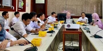 Bappeda Lakukan Monev Program Bersama Tim Ahli Wali Kora Makassar - Utama