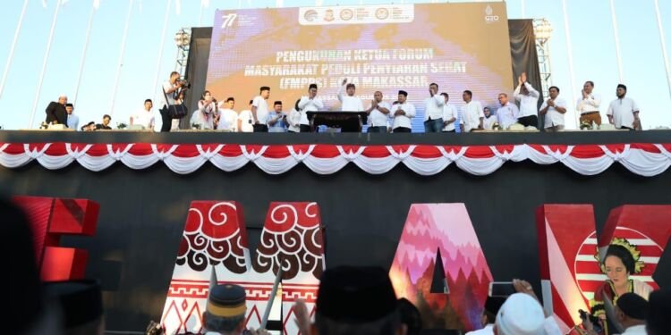 Danny Pomanto Dikukuhkan Sebagai Ketua FMPPS - Utama Danny Pomanto Dikukuhkan Sebagai Ketua FMPPS - Utama