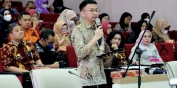 Sekretaris Bapenda Makassar Fuad Arfandi Hadiri Rapat Monitoring dan Evaluasi - Utama