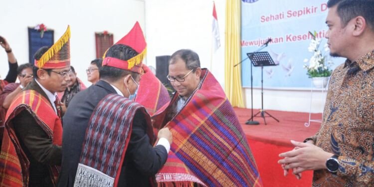 Hadiri Pesta Budaya Batak, Danny: Masyarakat Batak Miliki Semangat Budaya yang Begitu Besar - Utama